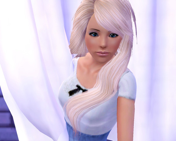 Sims 3 — Emerson by klsy_rwlnd — Emerson She reminds me of Alice from Alice in Wonderland (I guess) :D