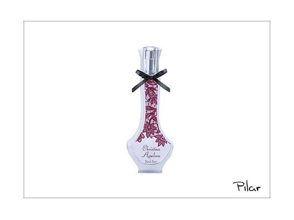 Sims 4 — Red Sin by Pilar — Actual bathroom with a touch of color