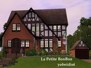 Sims 3 — La Petite BonBon by yobeidiot2 — C'est maison est tres beau! With overgrown gardens this tudor house will make