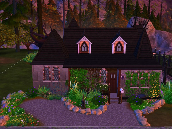Sims 4 — 16 Midnight Crossing by peru_queen2 — A perfect plot to call your final resting place. Don't build here if bats