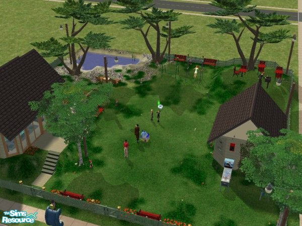 Sims 2 — HAPPY CENTER by lorettamouse — The small park in the neighbourhood. Good for family weekends. Playgroungs, free